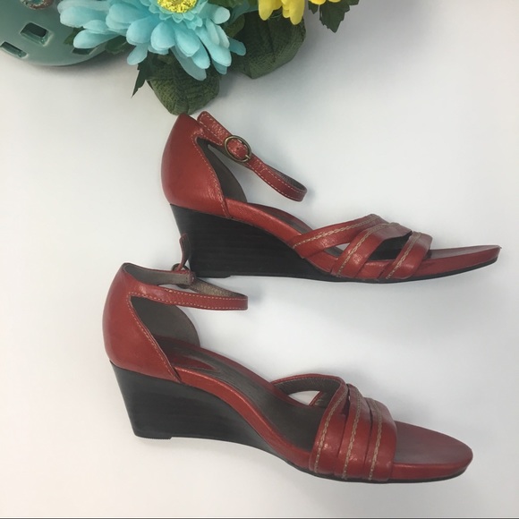 Clark’s Red Artisan Wedges -Sz 6.5 - Picture 2 of 5